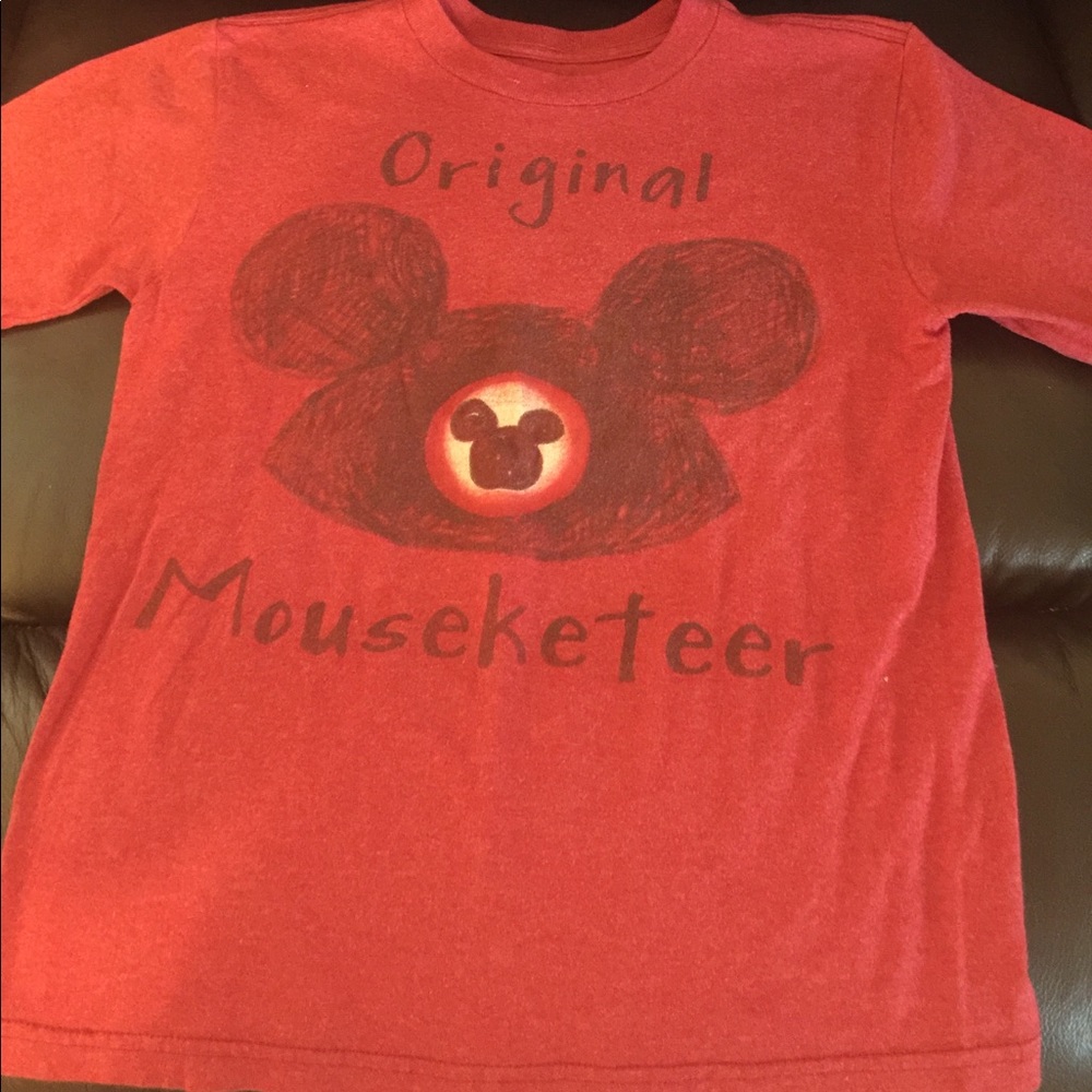 Youth Disney shirt sz 7/8 Mickey Mouse
